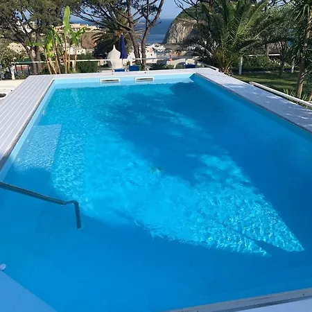 Hotel Casa Adolfo Ischia