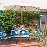 Hotel Casa Adolfo Ischia 2*
