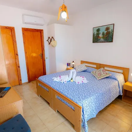Casa Adolfo Ischia Отель 2*