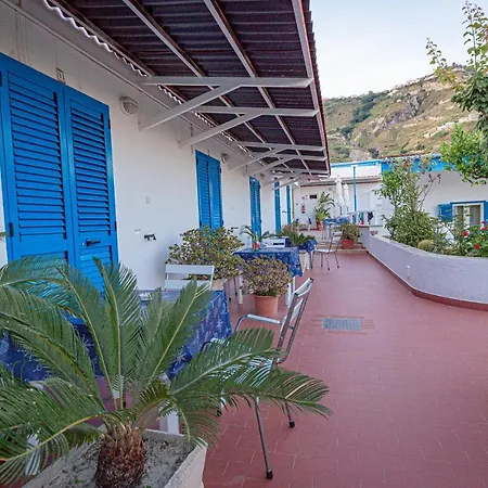 Casa Adolfo Ischia Отель