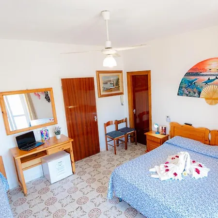호텔 Casa Adolfo Ischia 2*