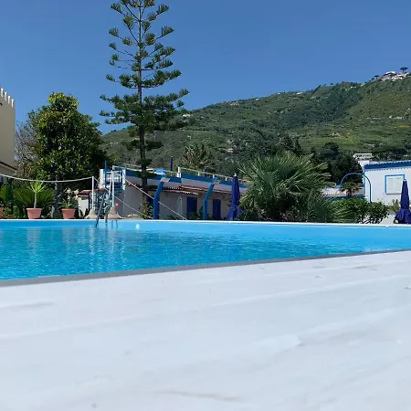 Casa Adolfo Ischia Szálloda 2*