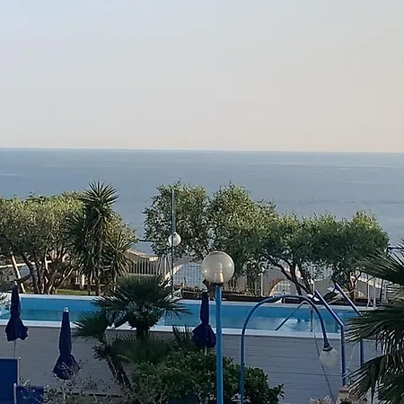 Casa Adolfo Ischia Szálloda 2*