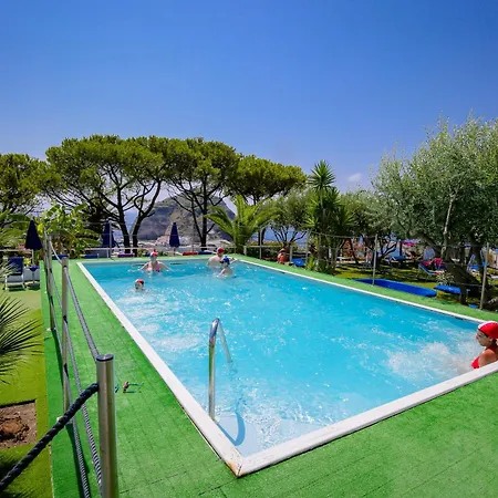 Szálloda Casa Adolfo Ischia 2*