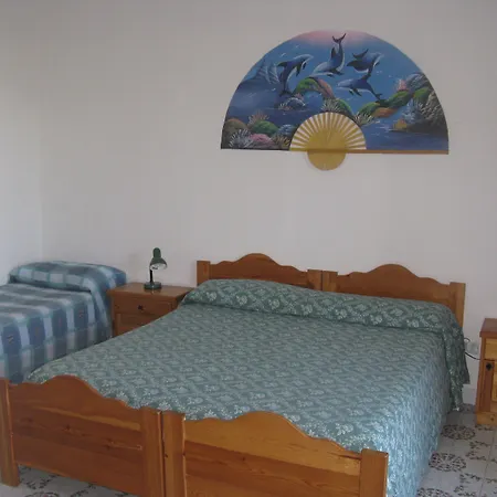 Casa Adolfo Ischia מלון