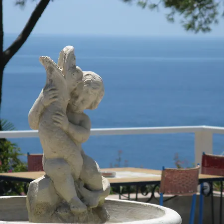 Casa Adolfo Ischia Sant'Angelo (Isola d'Ischia)