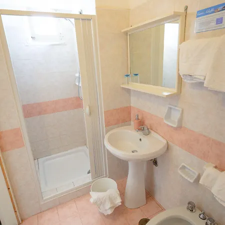 Casa Adolfo Ischia מלון Sant'Angelo (Isola d'Ischia)