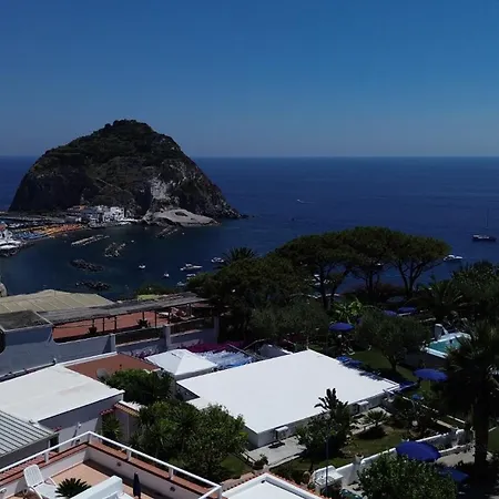 Casa Adolfo Ischia Szálloda 2*