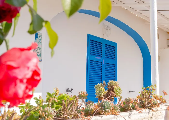 Hotel Casa Adolfo Ischia 2*