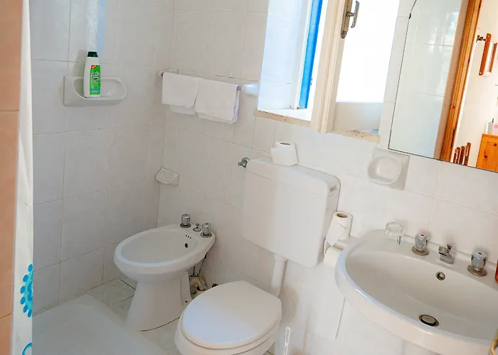 Hotel Casa Adolfo Ischia