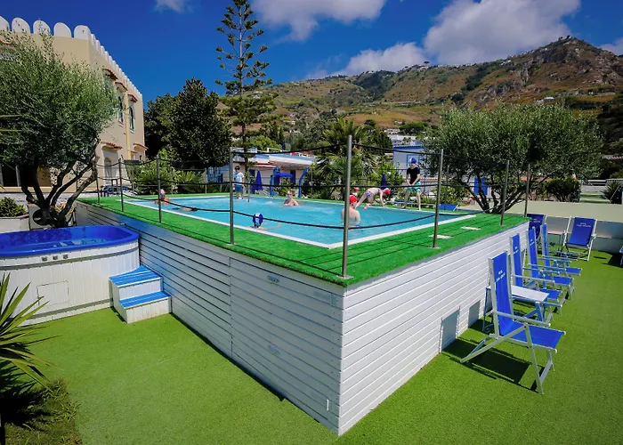 Casa Adolfo Ischia Hotel 2*